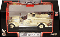 Show product details for Yatming - Ahrens-Fox VC Fire Engine Boonton, NJ (1938, 1:43, Yellow) 43003YL