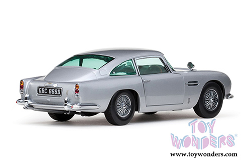Sun Star European - Aston Martin DB5 Hard Top (1963, 1/18 scale diecast model car, Silver Grey) 1005SV