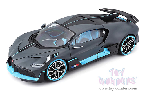 BBurago - Bugatti Divo Hardtop (1/18 scale diecast model car, Blue/Matte Black) 11045BU