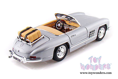 BBurago - Mercedes-Benz 300 SL Touring Convertible (1957, 1/18 scale diecast model car, Silver) 12049SV