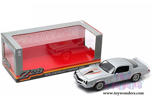 Greenlight - Chevrolet Camaro Z28 (1978, 1/18 scale diecast model car, Silver) 12900