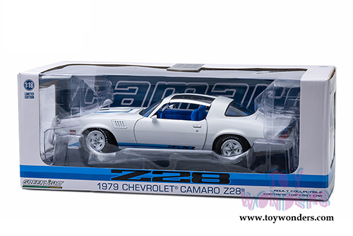 Greenlight - Chevrolet Camaro Z28 T-Top (1979, 1/18 scale diecast model car, White) 12903