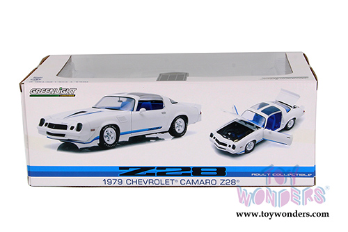 Greenlight - Chevrolet Camaro Z28 T-Top (1979, 1/18 scale diecast model car, White) 12903