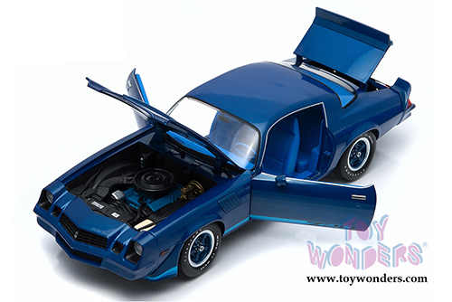 Greenlight - Chevrolet Camaro Z28 Hard Top (1979, 1/18 scale diecast model car, Blue) 12904