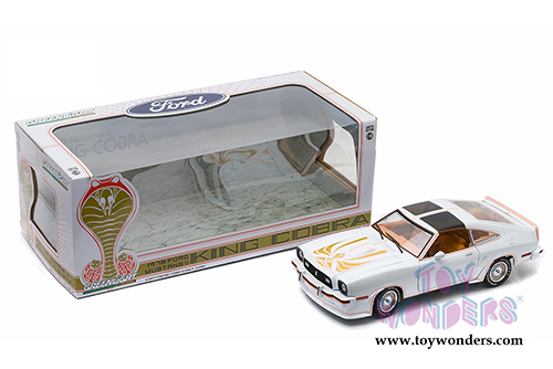 Greenlight - Ford Mustang II King Cobra T-Top (1978, 1/18 scale diecast model car, White with Gold) 12939