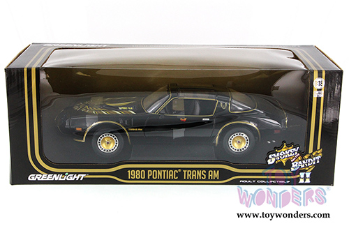 Greenlight - Smokey & the Bandit II Pontiac Trans AM T-Top (1980, 1/18 scale diecast model car, Black/Gold) 12944