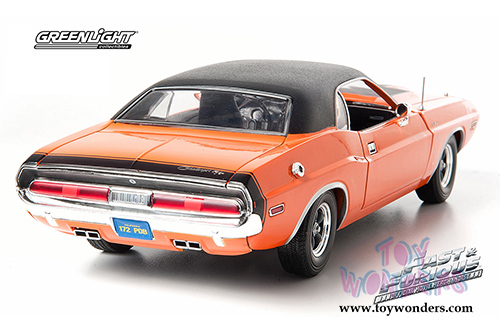 Greenlight Fast & Furious - Darden's Dodge Challenger Hard Top (1970, 1/18 scale diecast model car, Orange) 12947