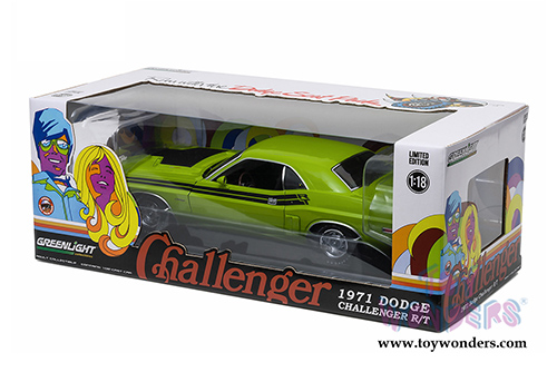Greenlight - Dodge Challenger R/T Hemi Hard Top (1971, 1/18 scale diecast model car, Green Go) 12960