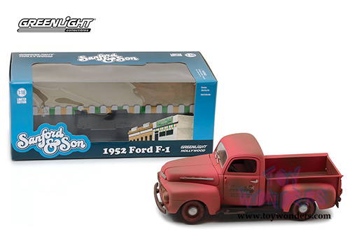 Greenlight - Sanford & Son Ford F1 Pickup Truck (1952, 1/18 scale diecast model car, Pink) 12997