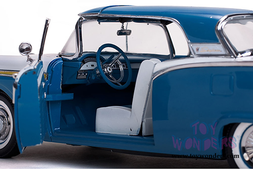 Sun Star USA - Ford Fairlane 500 Skyliner Convertible (1957, 1/18 scale diecast model car, Dresden Blue/Colonial White) 1338BU