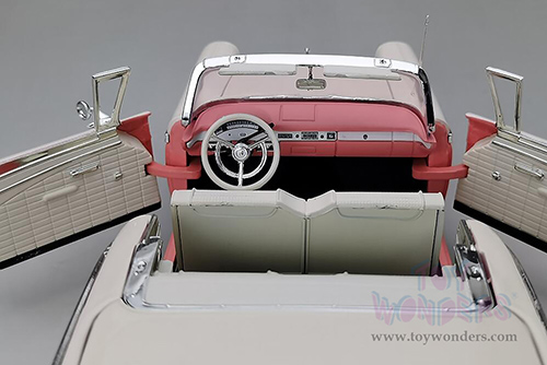 Sun Star - Ford Fairlane 500 Skyliner (1957, 1/18 scale diecast model car, Sunset Coral/Colonial White) 1344