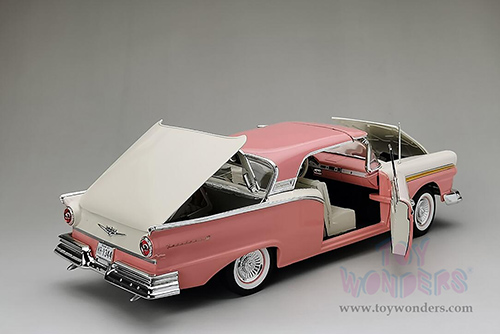 Sun Star - Ford Fairlane 500 Skyliner (1957, 1/18 scale diecast model car, Sunset Coral/Colonial White) 1344