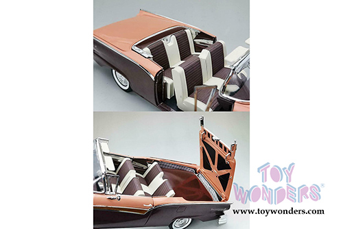 Sun Star - Ford Fairlane 500 Skyliner (1957, 1/18 scale diecast model car, Silver Mocha/Coral Sand) 1345