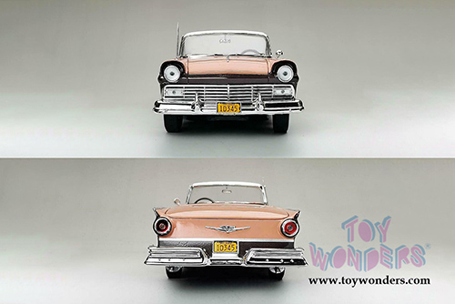 Sun Star - Ford Fairlane 500 Skyliner (1957, 1/18 scale diecast model car, Silver Mocha/Coral Sand) 1345