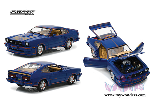 Greenlight - Ford Mustang II King Cobra Hardtop (1978, 1/18 scale diecast model car, Blue with Gold) 13507