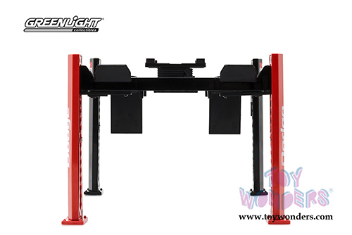 Greenlight - Adjustable Four-Post Lift Dodge (1/18 scale) 13518