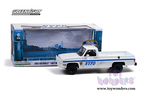 13561 Greenlight 1984 Chevrolet CUCV M1008 New York City Police Department model diecast car