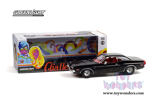 Greenlight - Dodge Challenger R/T 440 6-Pack with Deluxe Wheel Covers (1970, 1/18 scale diecast model car, Black) 13585