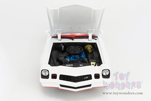 Greenlight - Chevrolet&reg; Camaro Z/28 62nd Indianapolis 500 Mile Sweepstakes Official Parade Car (1978, 1/18 scale diecast model car, White) 13598