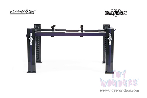 13628 Greenlight Adjustable Four-Post Lift diecast model car accessory