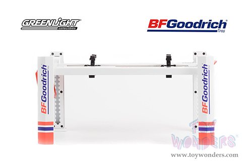 13629 Greenlight Adjustable Four-Post Lift diecast model car accessory