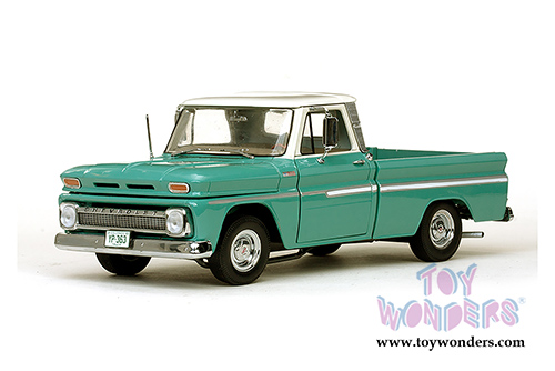 Sun Star USA - Chevy C-10 Style Side Pickup (1965, 1/18 scale diecast model car, Ivory/Light Green) 1363
