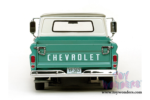 Sun Star USA - Chevy C-10 Style Side Pickup (1965, 1/18 scale diecast model car, Ivory/Light Green) 1363