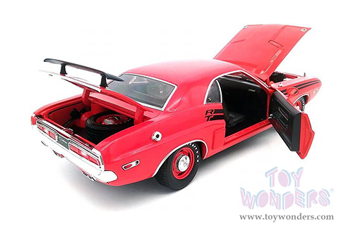 13631 Greenlight 1971 Dodge Challenger R/T Hardtop diecast model car