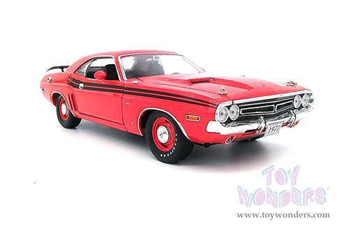 13631 Greenlight 1971 Dodge Challenger R/T Hardtop diecast model car
