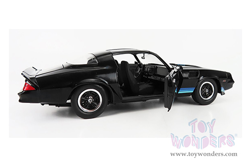 Greenlight - Chevrolet&reg; Camaro Z/28&reg; T-top (1981, 1/18 scale diecast model car, Black) 13635