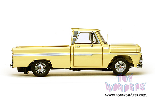 Sun Star USA - Chevy C-10 Style Side Pickup (1965, 1/18 scale diecast model car, Yellow) 1364