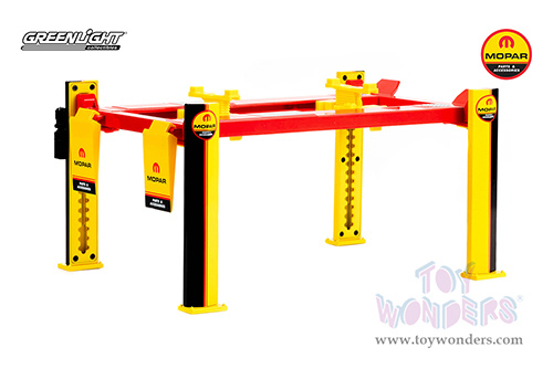 Greenlight - Adjustable Four-Post Lift - MOPAR Parts & Accessories (1/18 scale) 13649