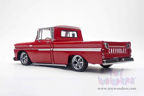 Sun Star - Chevrolet® C-10 Styleside Pickup Lowrider (1965, 1/18 scale diecast model car, Red) 1365