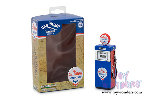 Greenlight - Vintage Gas Pumps Series 2 | Chevron Supreme 1951 Wayne 505 Gas Pump (1/18 scale diecast model, White/Blue) 14020A/24