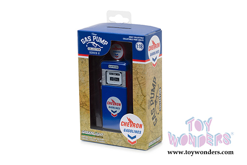 Greenlight - Vintage Gas Pumps Series 2 | Chevron Supreme 1951 Wayne 505 Gas Pump (1/18 scale diecast model, White/Blue) 14020A/24