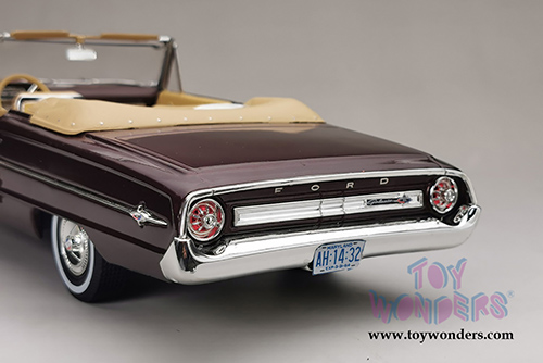 Sun Star USA - Ford Galaxie 500/XL Open Convertible (1964, 1/18 scale diecast model car, Vintage Burgundy) 1432