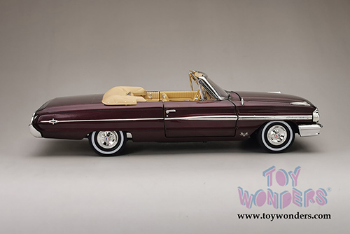Sun Star USA - Ford Galaxie 500/XL Open Convertible (1964, 1/18 scale diecast model car, Vintage Burgundy) 1432