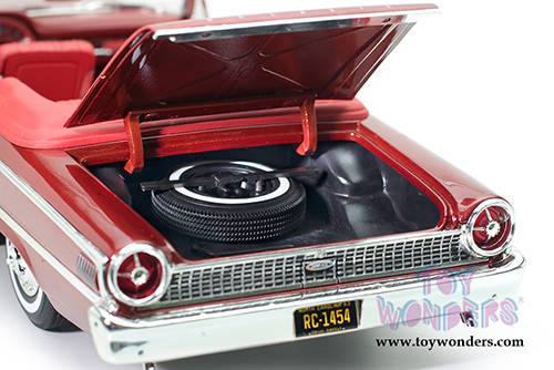 Sun Star USA - Ford Galaxie 500/XL Open Convertible (1963, 1/18 scale diecast model car, Chestnut Brown) 1454