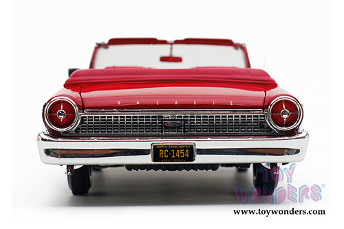 Sun Star USA - Ford Galaxie 500/XL Open Convertible (1963, 1/18 scale diecast model car, Chestnut Brown) 1454