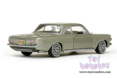 Sun Star - Chevrolet Corvair Coupe Hardtop (1963, 1/18 scale diecast model car, Autumn Gold) 1485