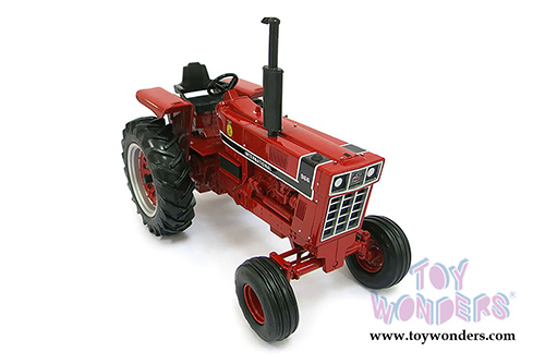 Tomy ERTL Case IH - International Harvester 966 FFA Tractor (1/16 scale die cast model car, Red) 14920