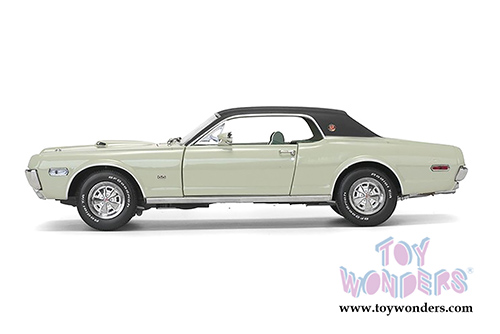 Sun Star - Mercury Cougar XR7G Hardtop (1968, 1/18 scale diecast model car, Seafoam Green) 1573