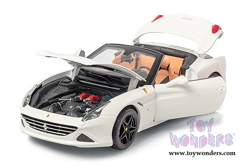 BBurago Ferrari Race & Play - Ferrari California T Open Top (1/18 scale diecast model car, White) 16007W