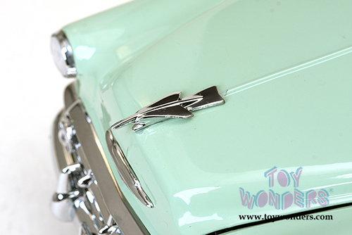 Sun Star USA - Chevy Bel Air Hard Top (1953, 1/18 scale diecast model car, Green) 1604