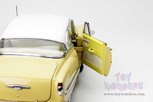Sun Star - Chevrolet&reg; Bel Air&reg; Coupe Hardtop (1953, 1/18 scale diecast model car, Sun Gold) 1608