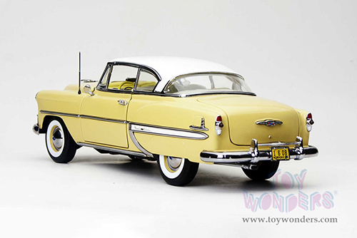Sun Star - Chevrolet&reg; Bel Air&reg; Coupe Hardtop (1953, 1/18 scale diecast model car, Sun Gold) 1608