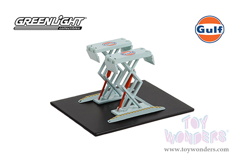 16160/48 Greenlight Auto Body Shop Automotive Double Scissor Lifts Series 1 diecast model car accessories