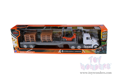 New Ray - Long Haul Trucker | International&reg; Lonestar Flatbed with Forklift & Pallets (1/43, scale diecast model car, White/Gray) 16643