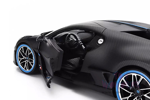 BBurago 50th Anniversary | Cabon Series - Bugatti Divo (1/18 scale diecast model car, Carbon Fiber) 18-11101