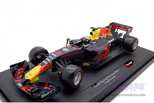 BBurago - Renault Red Bull Racing TAG Heuer RB13 #3 Daniel Ricciardo Formula One F1 (1/18 scale diecast model car, Dark Blue) 18-18002RICC